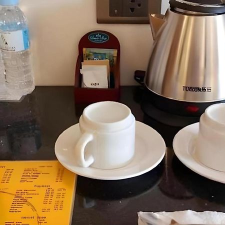 Avenue Suites Bacolod Luaran gambar