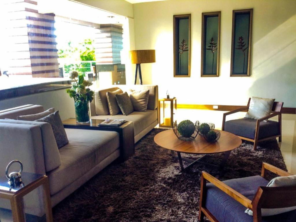 Avenue Suites Bacolod Luaran gambar