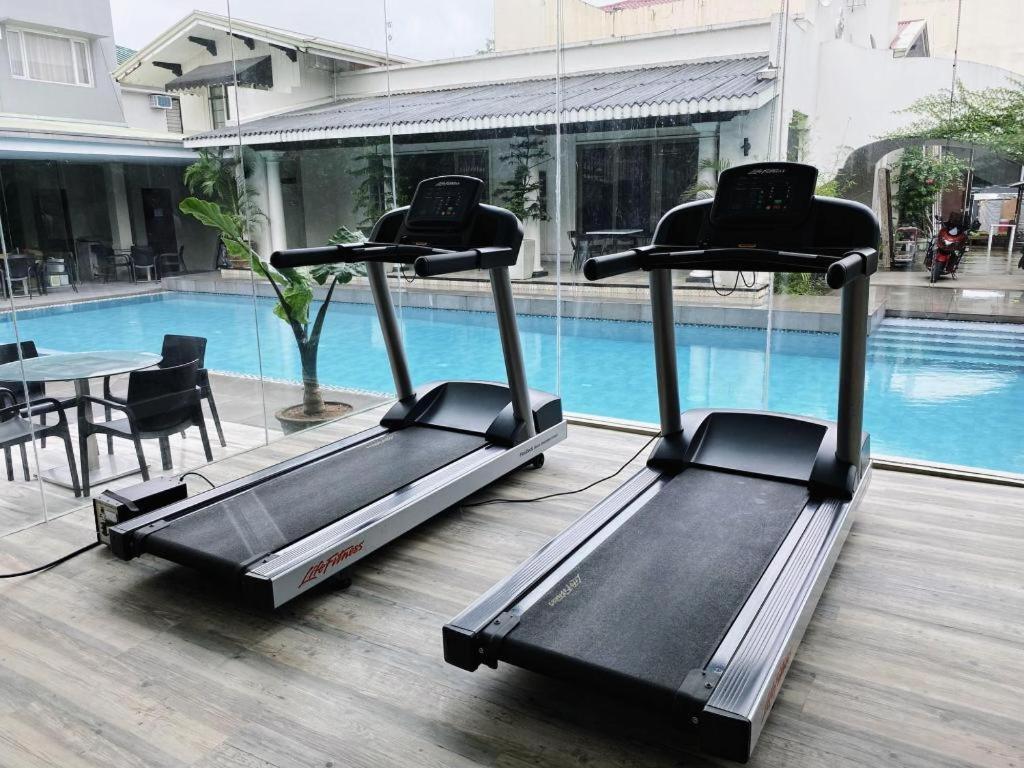 Avenue Suites Bacolod Luaran gambar