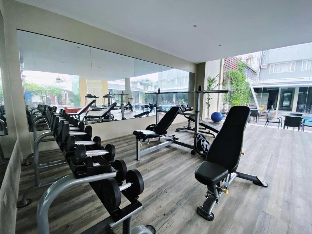 Avenue Suites Bacolod Luaran gambar