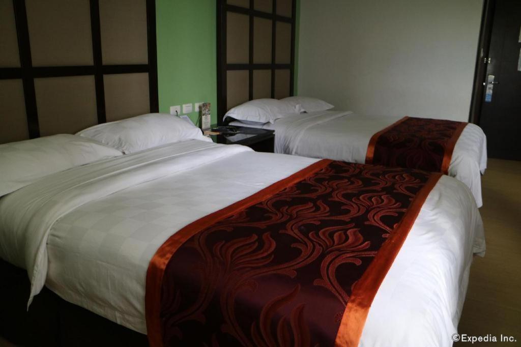 Avenue Suites Bacolod Luaran gambar