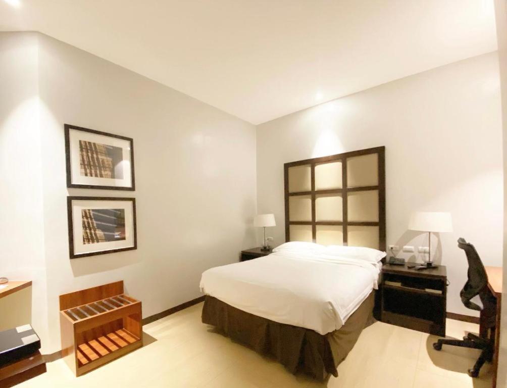 Avenue Suites Bacolod Luaran gambar
